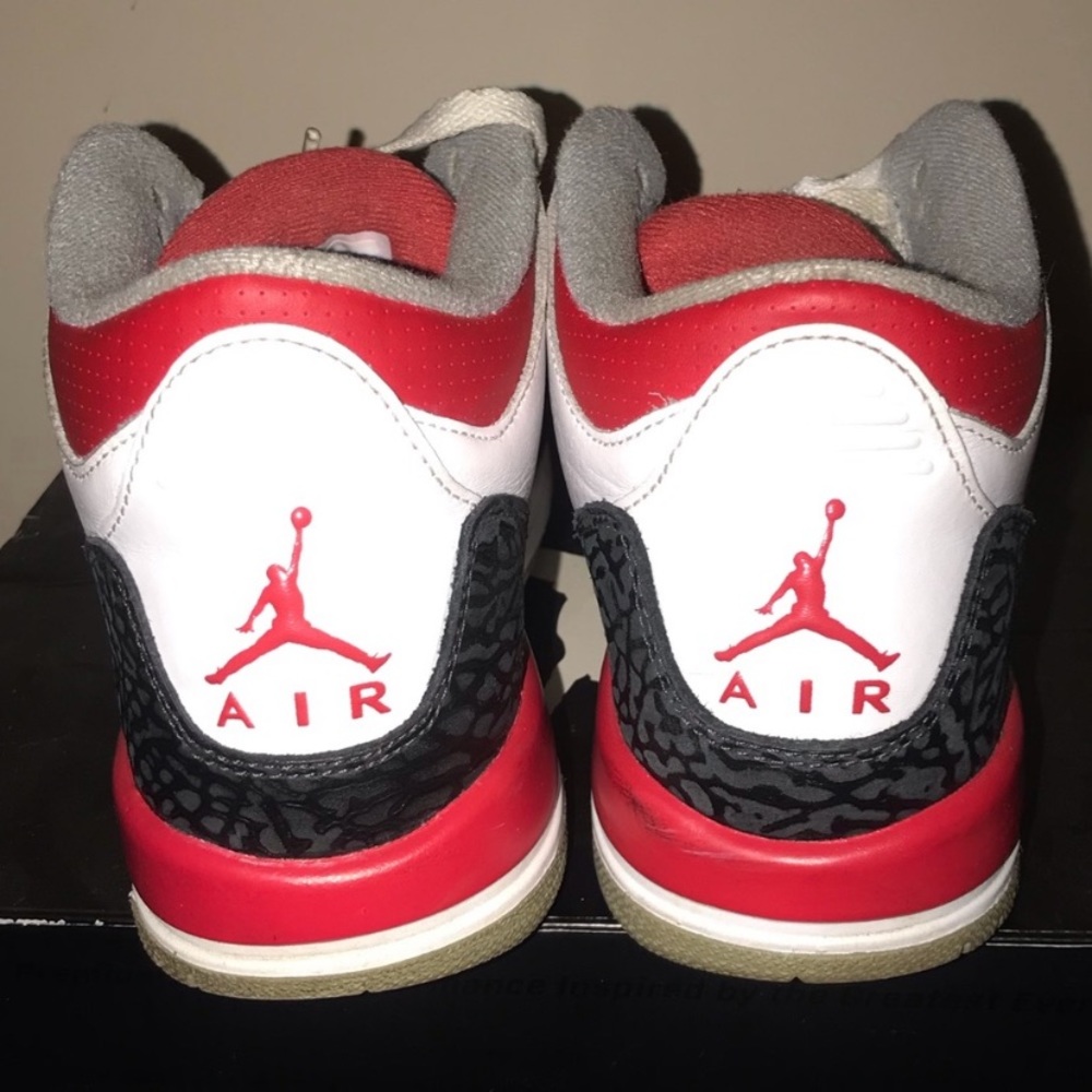 Retro 3 Jordans